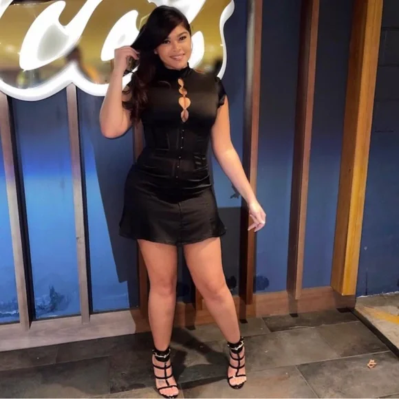 House of CB Black Carmina Fluted Corset Mini Dress - Picture 2 of 6